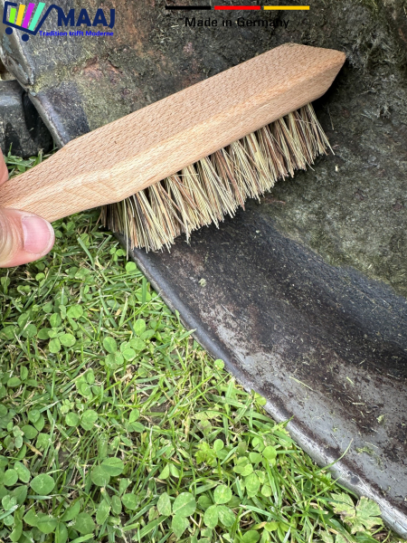 Garden lawnmower  brush